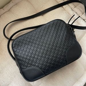 Gucci Microguccissima Bree Crossbody Bag